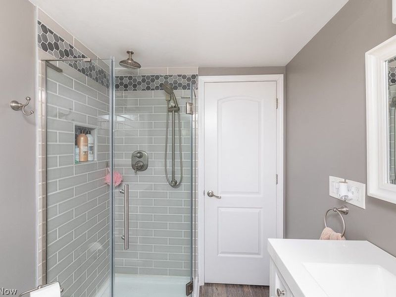 24798 Mitchell Drive , North Olmsted, OH 44070 Photo 20