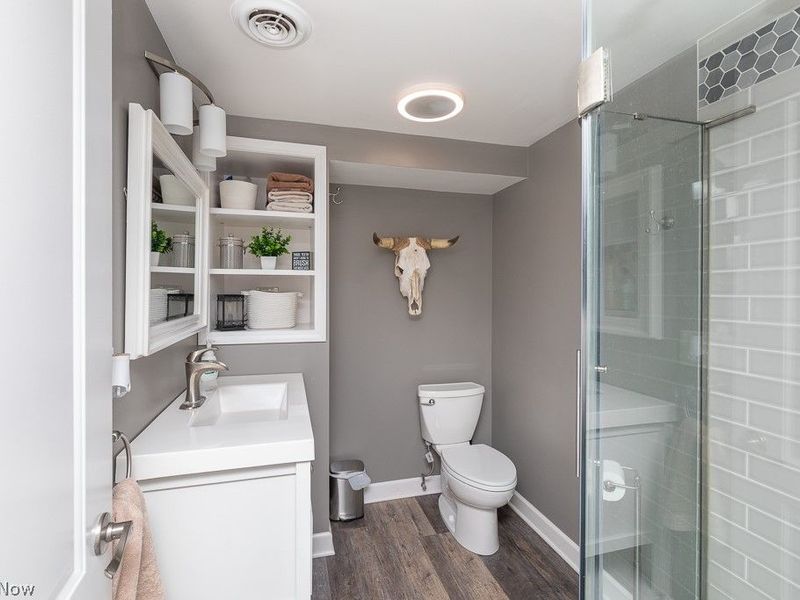 24798 Mitchell Drive , North Olmsted, OH 44070 Photo 21