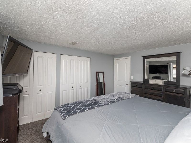 24798 Mitchell Drive , North Olmsted, OH 44070 Photo 24