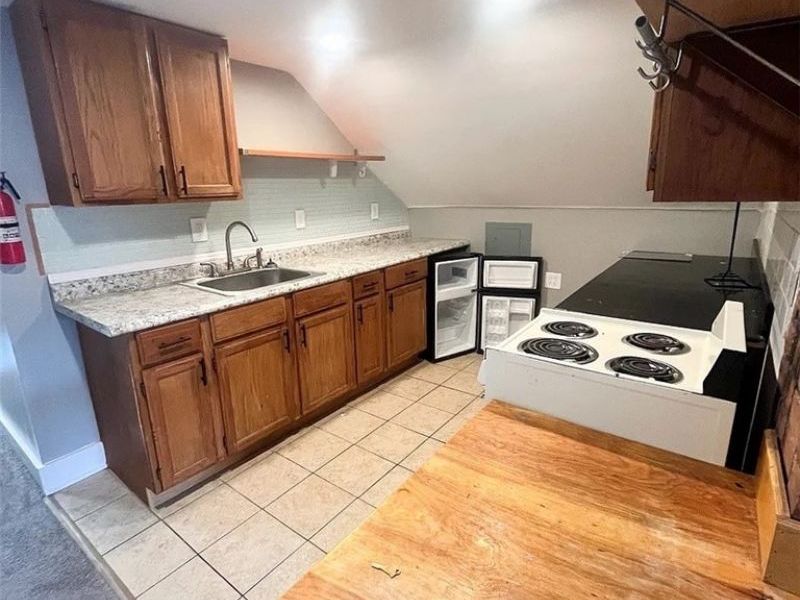 1304 W 64th, Unit 5, Cleveland, OH 44102 Photo 5