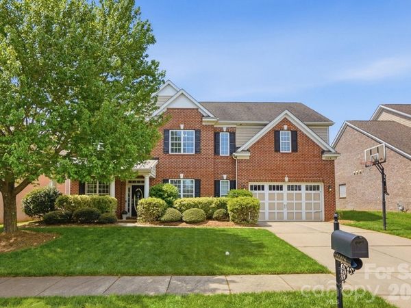 11416 Ashbourne Hall Road, Charlotte, NC 28277