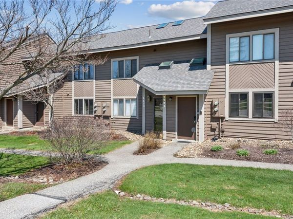 1223 Veech Lane, Hidden Valley, PA 15502