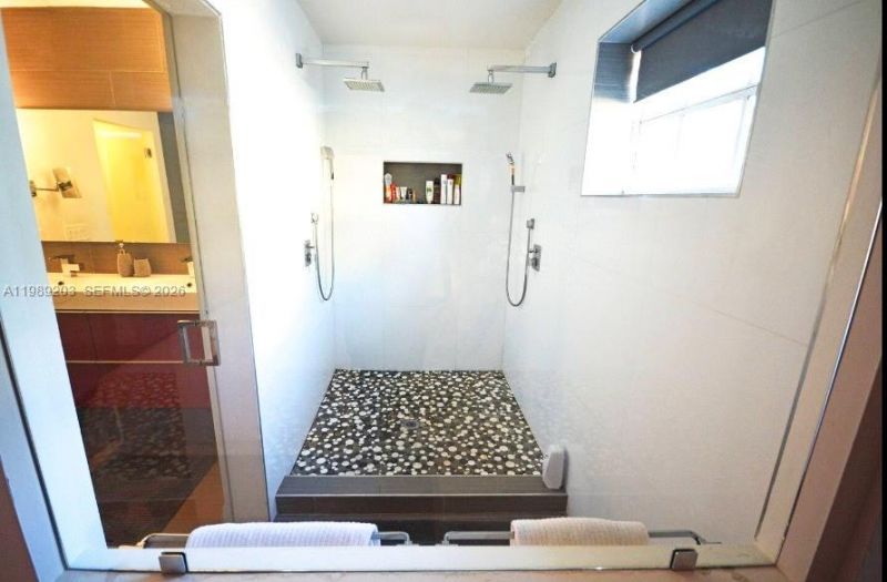 909 N 13th Ct , Hollywood, FL 33019 Photo