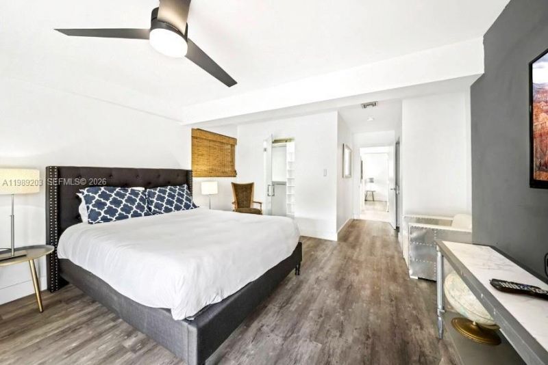 909 N 13th Ct , Hollywood, FL 33019 Photo