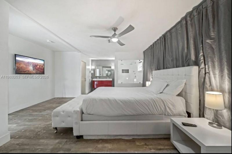 909 N 13th Ct , Hollywood, FL 33019 Photo