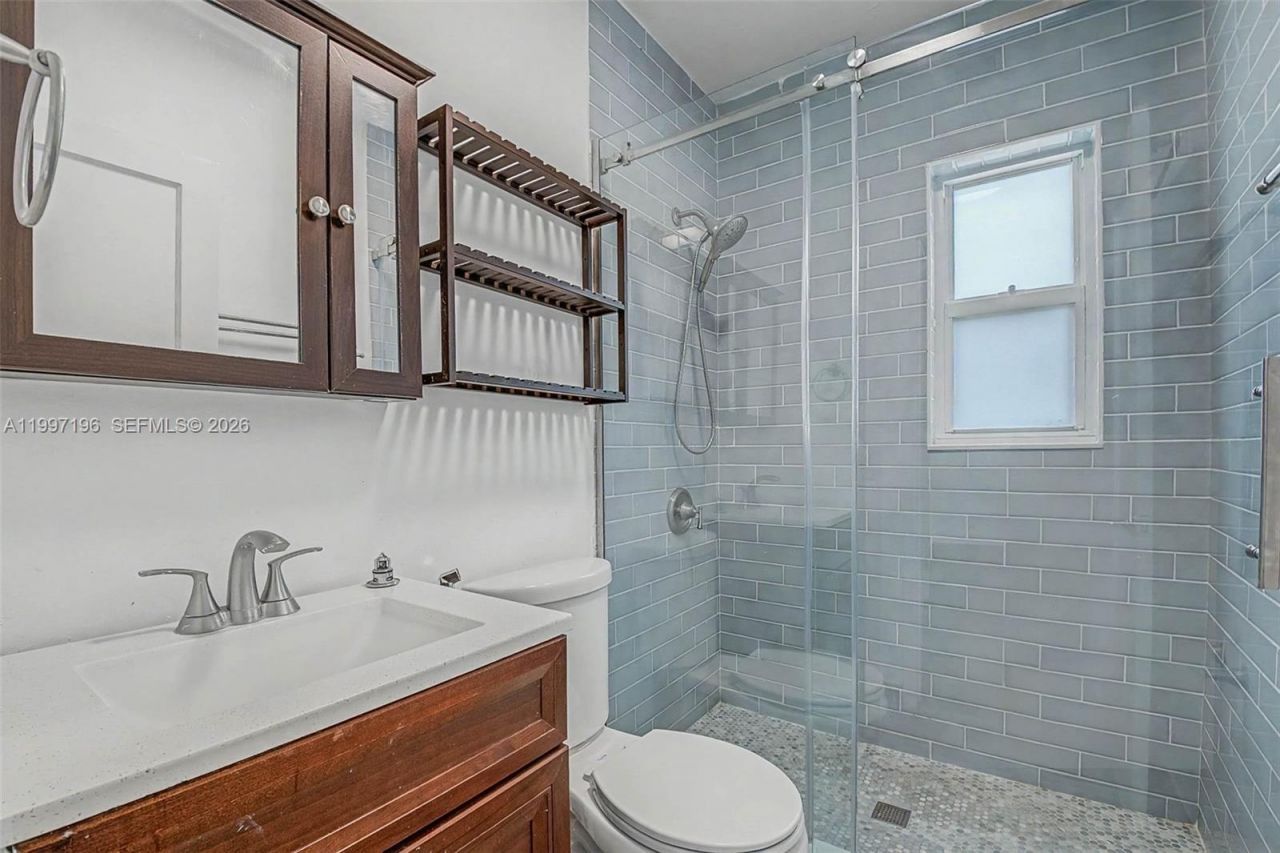 3951 SW 2nd Ter, Miami, FL 33134 Photo