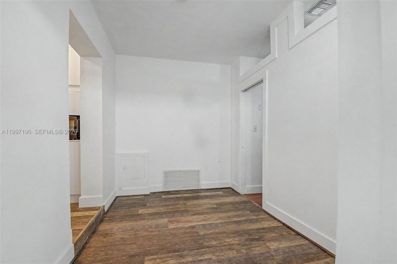 3951 SW 2nd Ter, Miami, FL 33134 Photo