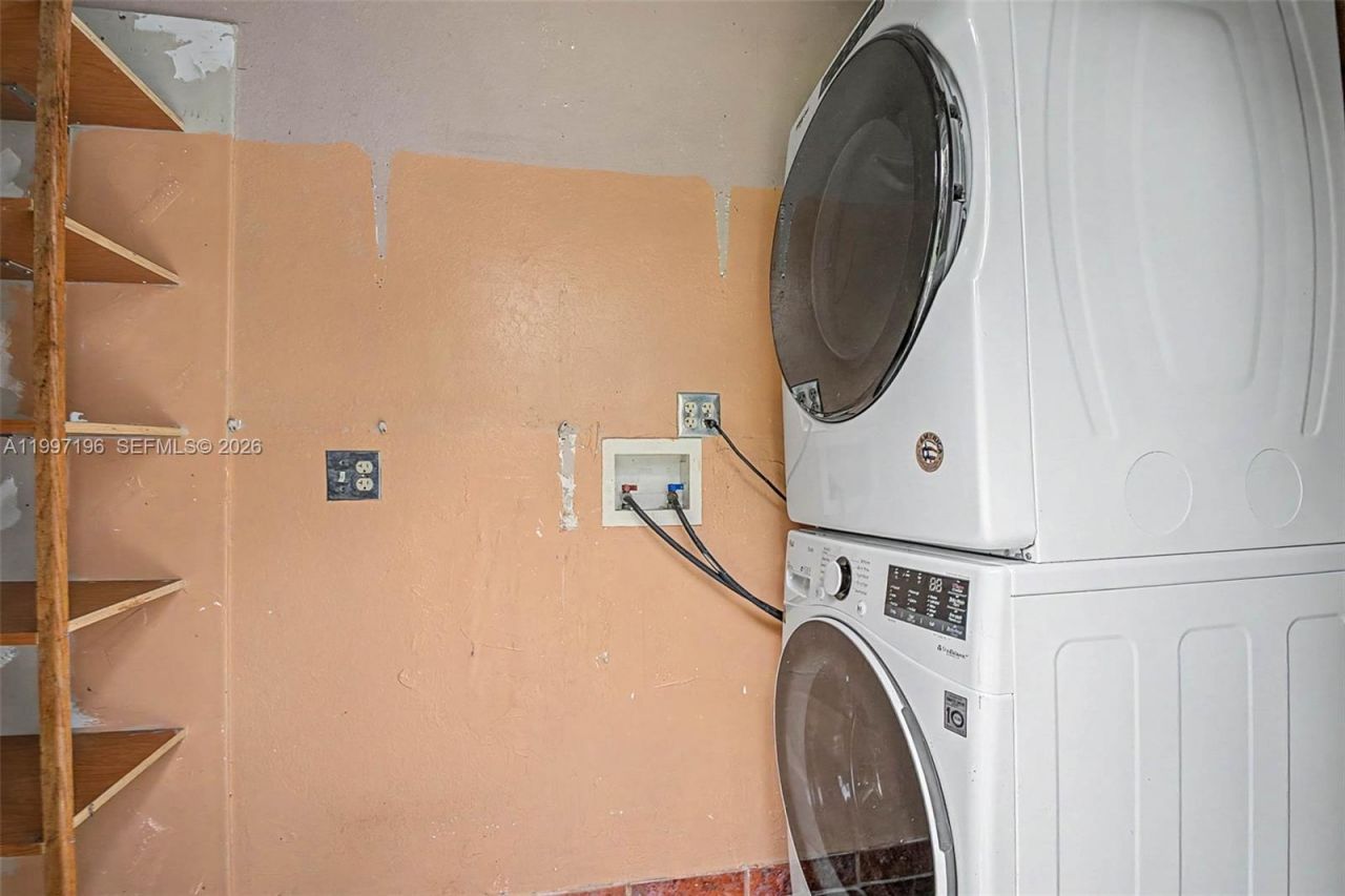 3951 SW 2nd Ter, Miami, FL 33134 Photo