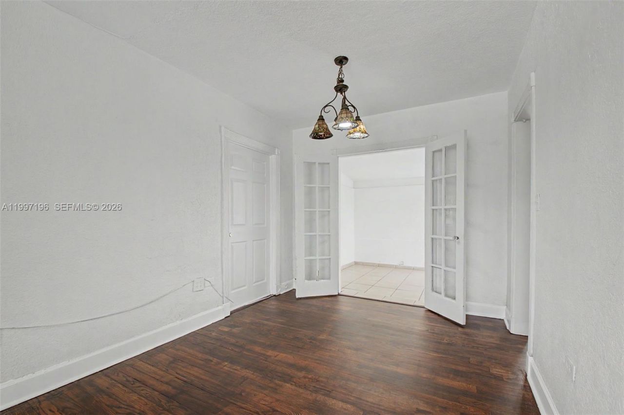 3951 SW 2nd Ter, Miami, FL 33134 Photo