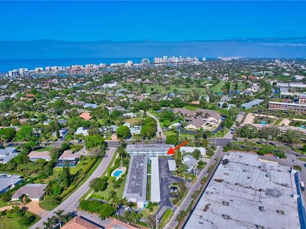 750 MOORING LINE DR, Unit 105, NAPLES, FL 34102