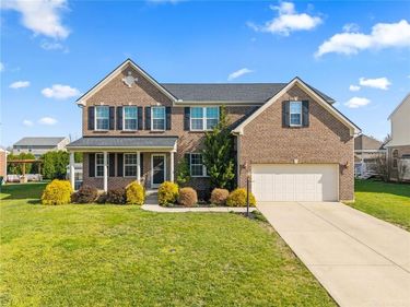 4192 Grace Circle, Beavercreek, OH 45431