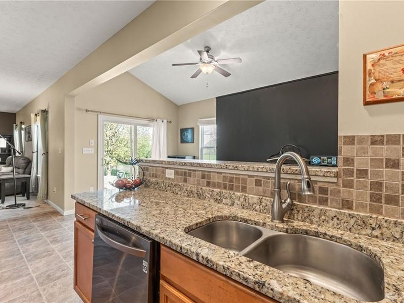 4192 Grace Circle, Beavercreek, OH 45431 Photo 21