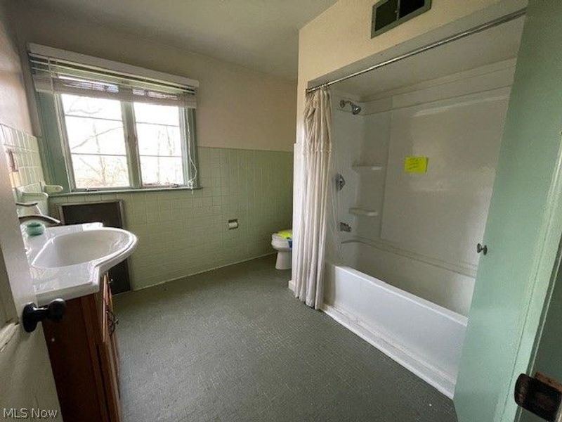 860 Kensington Road, Coshocton, OH 43812 Photo 11