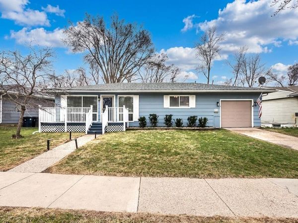 2133 N Circle Drive, Ann Arbor, MI 48103