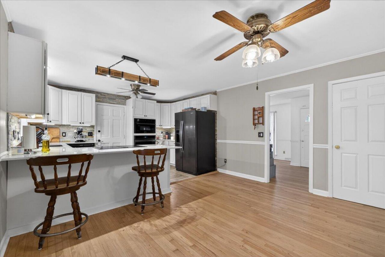 1225 Hillside Drive Photo 11