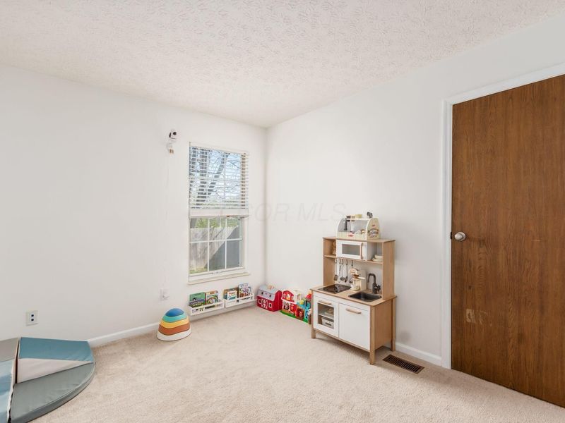 926 Cherry Bud Drive, Columbus, OH 43228 Photo 24