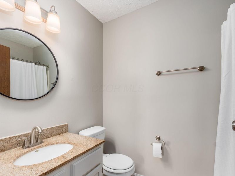 926 Cherry Bud Drive, Columbus, OH 43228 Photo 26