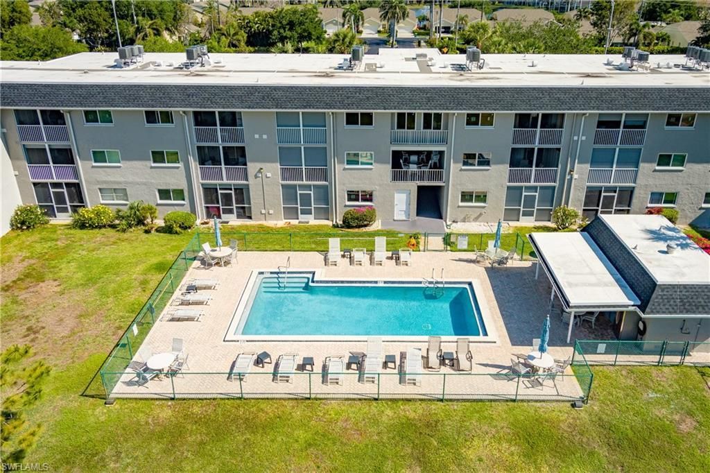 5515 Rattlesnake Hammock Rd, Unit 205, Naples, FL 34113 Photo