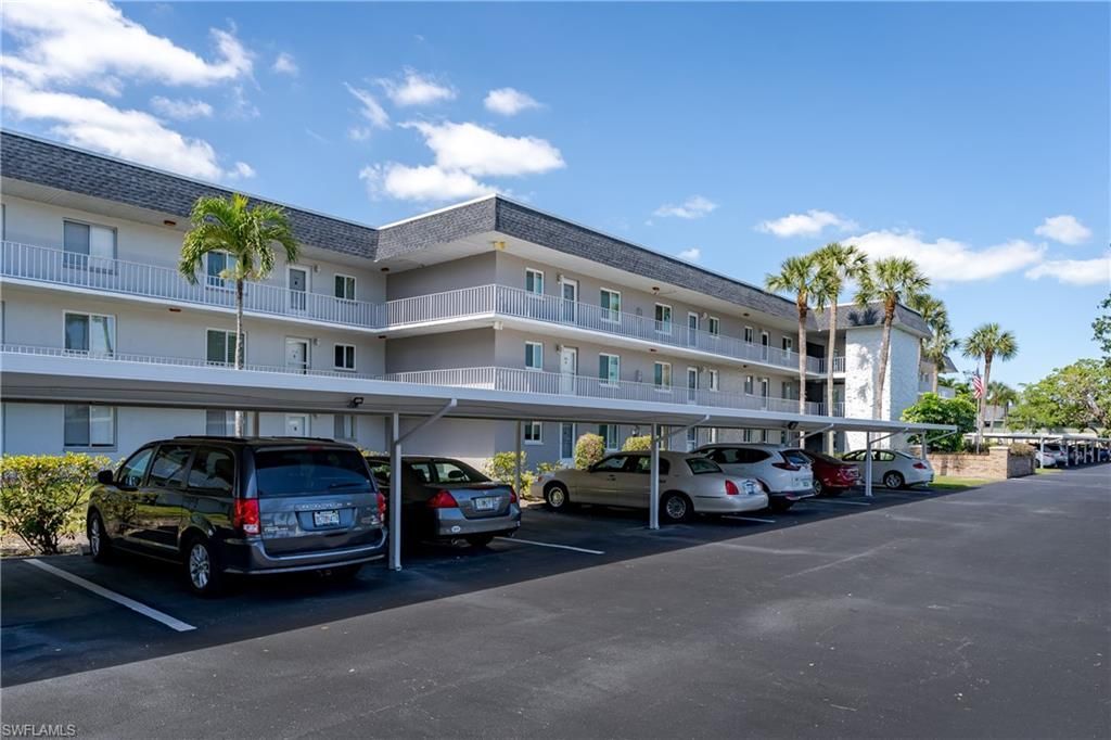 5515 Rattlesnake Hammock Rd, Unit 205, Naples, FL 34113 Photo