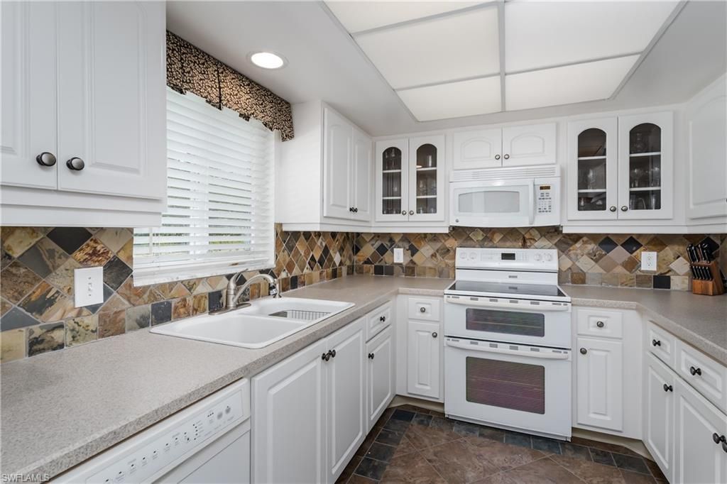 5515 Rattlesnake Hammock Rd, Unit 205, Naples, FL 34113 Photo