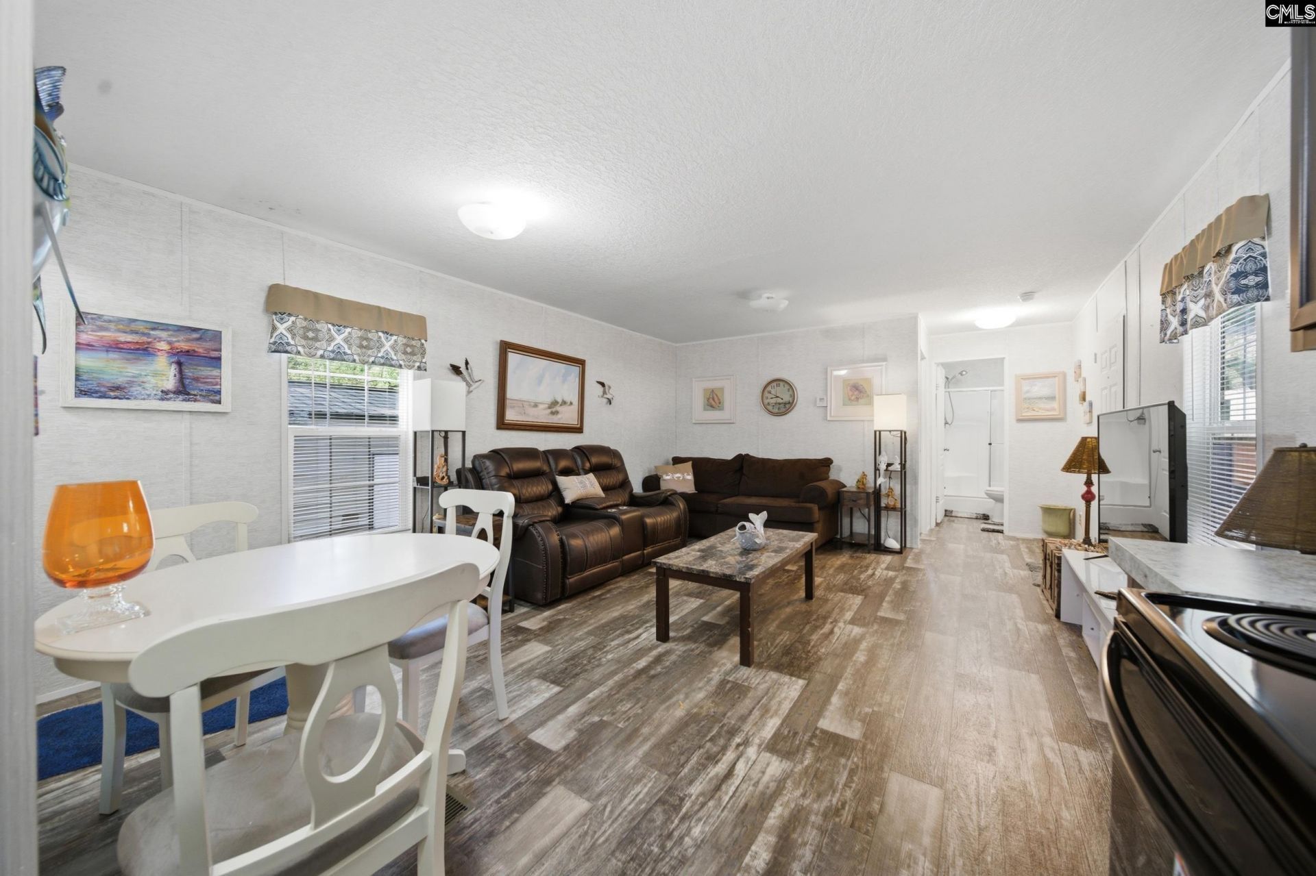 293 Walnut Street Photo 11