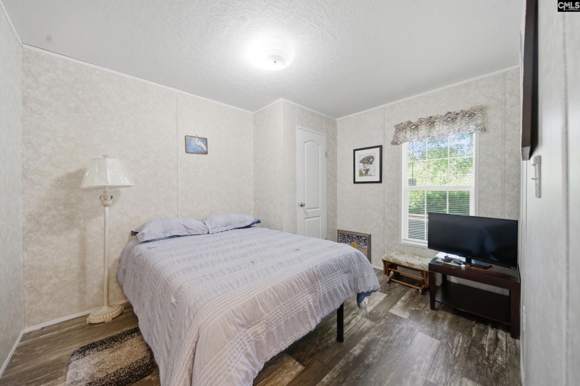 293 Walnut Street Photo 14