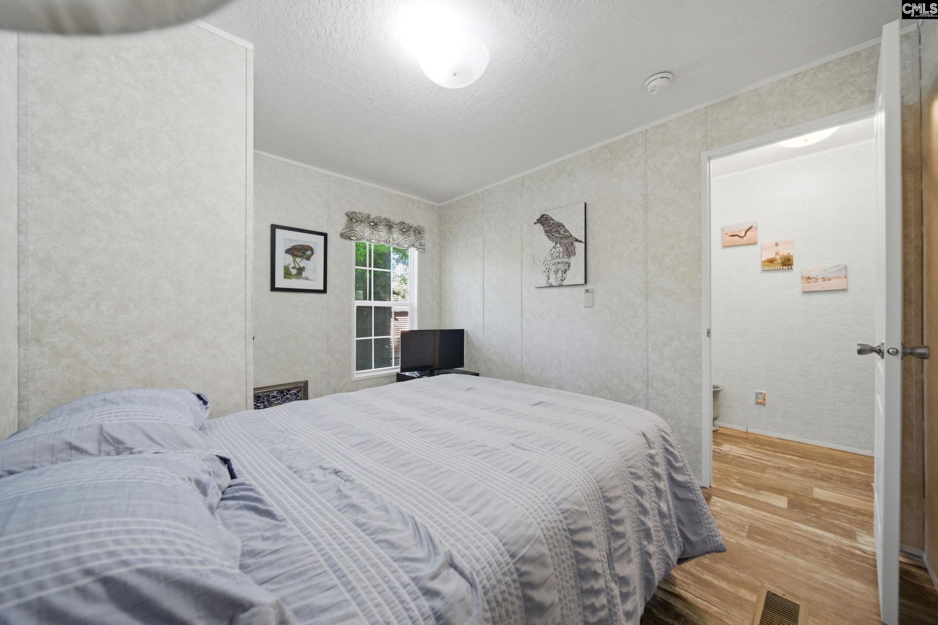 293 Walnut Street Photo 15