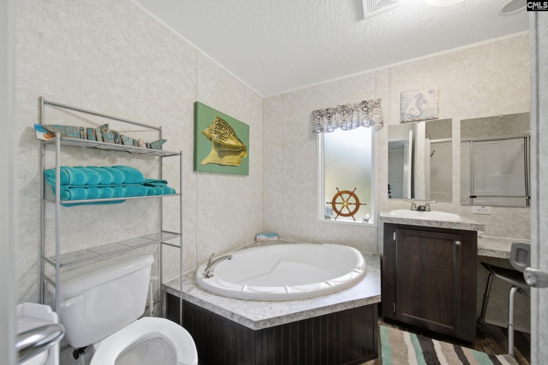 293 Walnut Street Photo 17