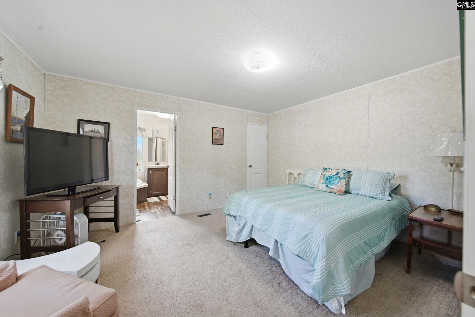 293 Walnut Street Photo 19