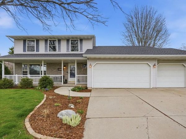 135 Glen Haven Court, Oregon, WI 53575