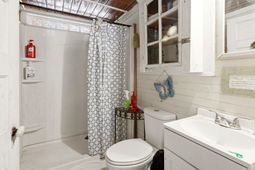 6840 Persimmon Rd. photo 4