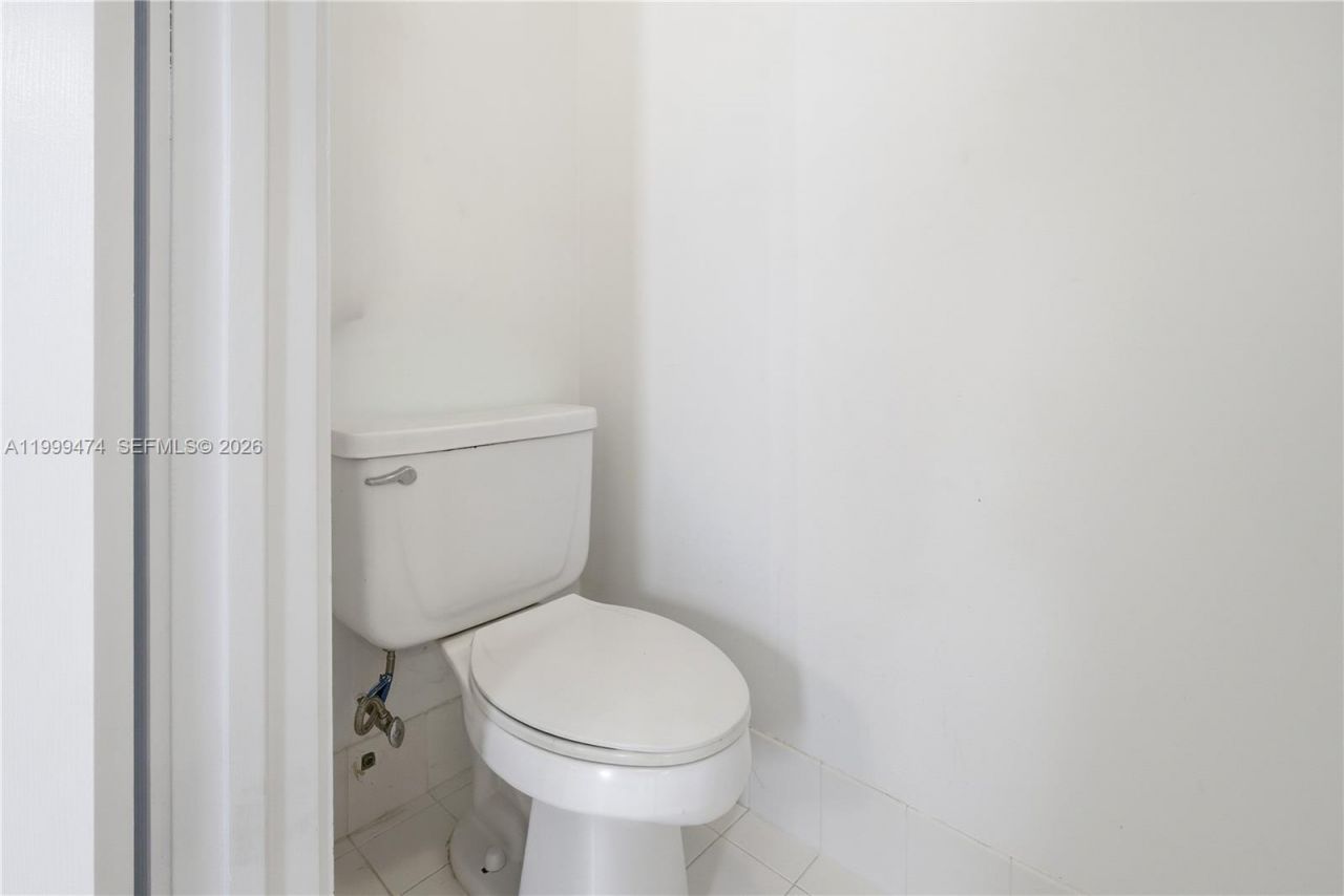 18427 NW 9th Ct, Pembroke Pines, FL 33029 Photo