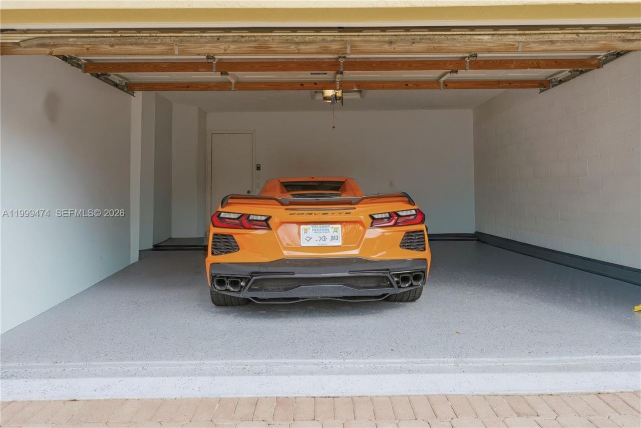 18427 NW 9th Ct, Pembroke Pines, FL 33029 Photo