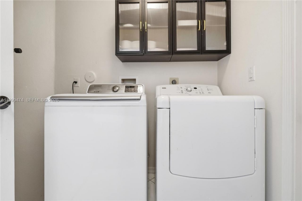 18427 NW 9th Ct, Pembroke Pines, FL 33029 Photo