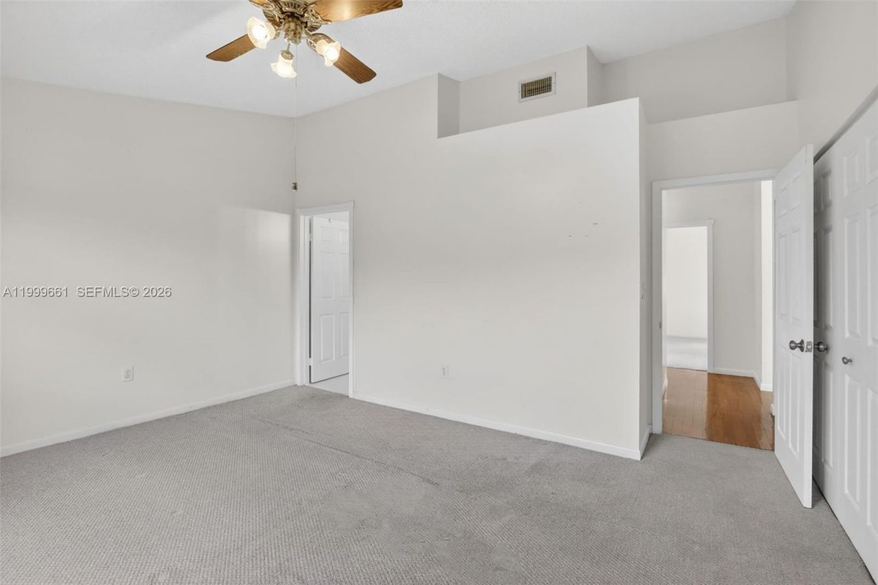 10845 NW 8th St, Pembroke Pines, FL 33026 Photo