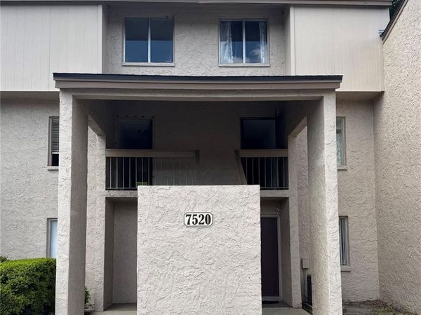 7520 NEEDLE LEAF PLACE , Unit 40, TAMPA, FL 33617