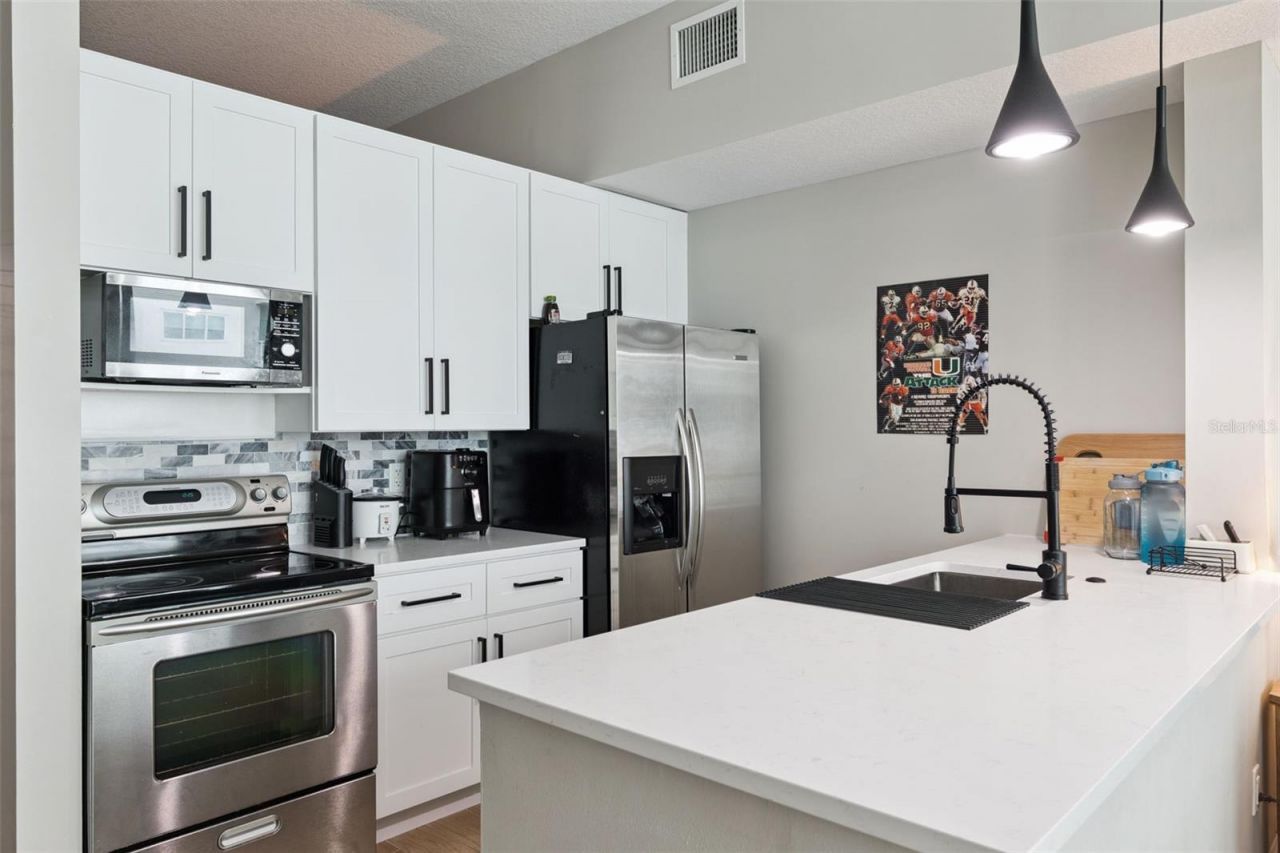 101 S Eola Drive, Unit 815, Orlando, FL 32801 Photo