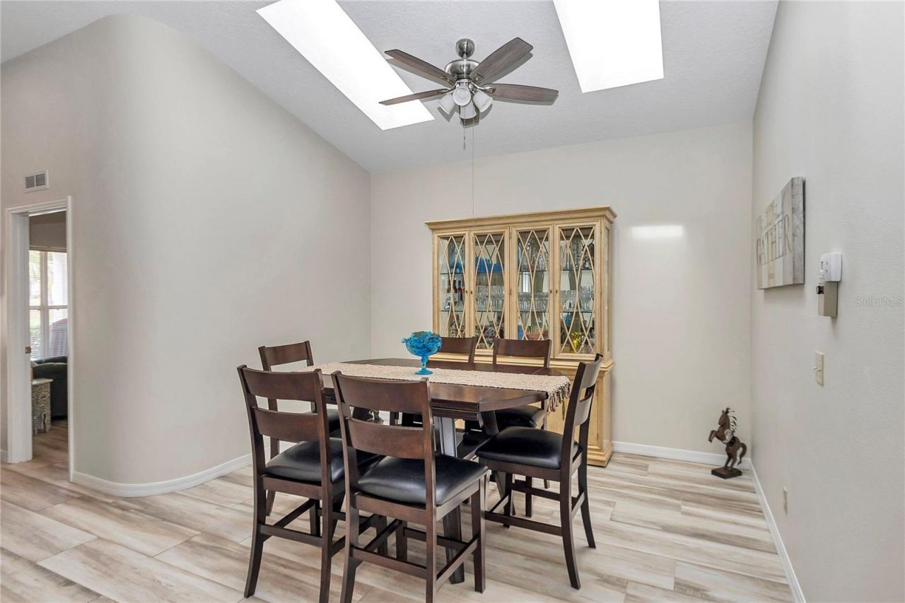 9185 SW 90th Street , Ocala, FL 34481 Photo