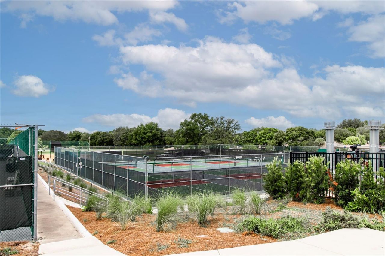 9185 SW 90th Street , Ocala, FL 34481 Photo