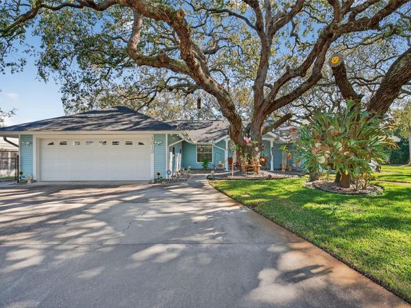 1312 GROVE AVENUE , TARPON SPRINGS, FL 34689
