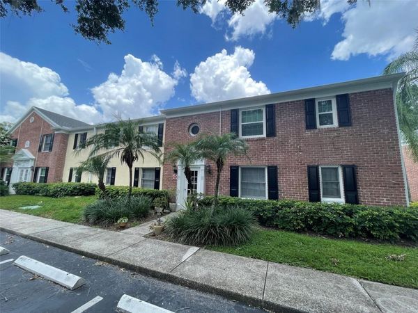 13686 ORANGE SUNSET DR , Unit 201, TAMPA, FL 33618