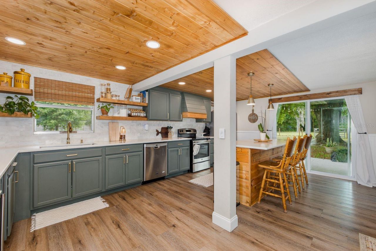 12600 Canton Avenue, Hudson, FL 34669 Photo