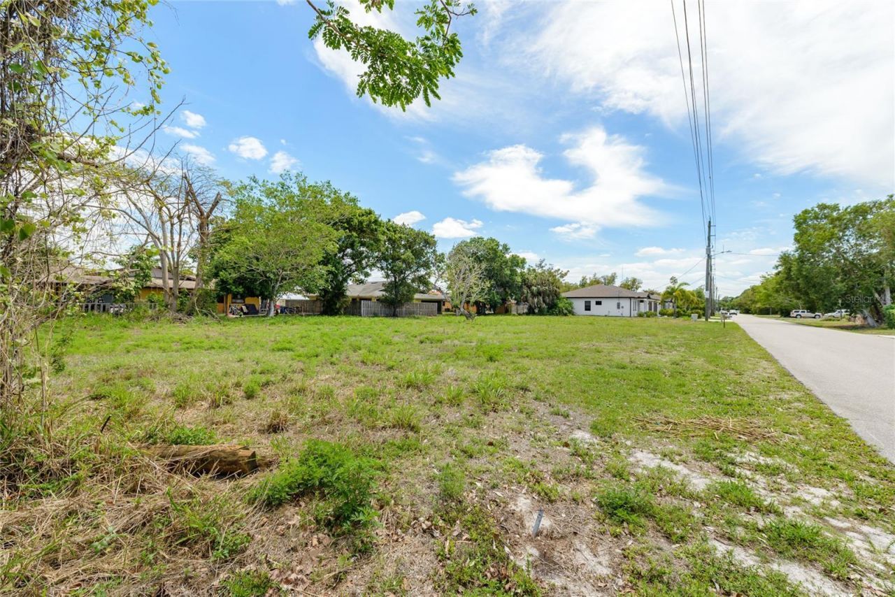 27811 Wisconsin Street , Bonita Springs, FL 34135 Photo