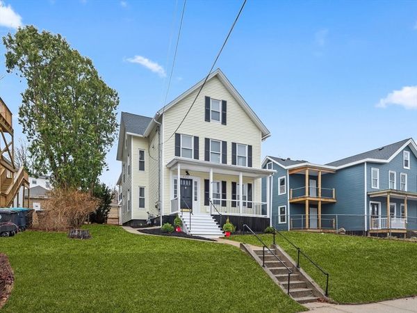 207 Hamilton St, Southbridge, MA 01550