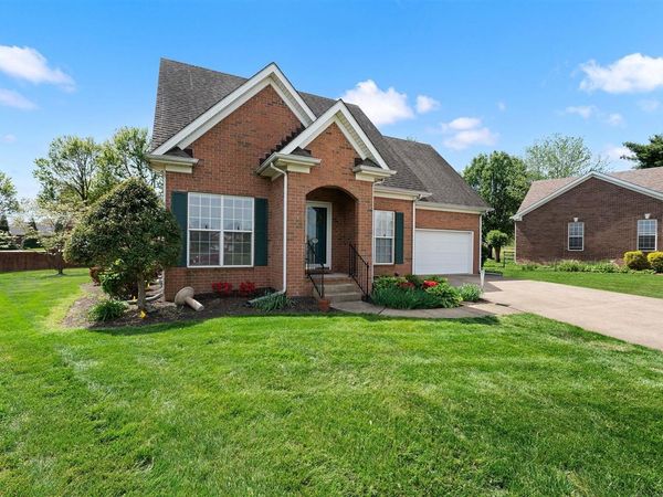150 Prestwick Court , Bowling Green, KY 42103