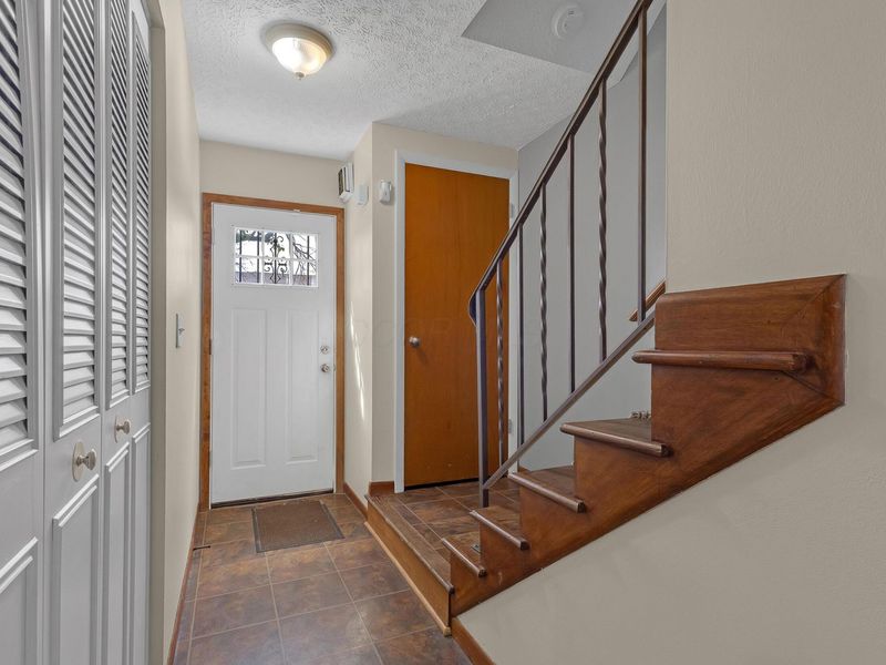 1326 Woodbrook Lane , Unit 234, Columbus, OH 43223 Photo 4