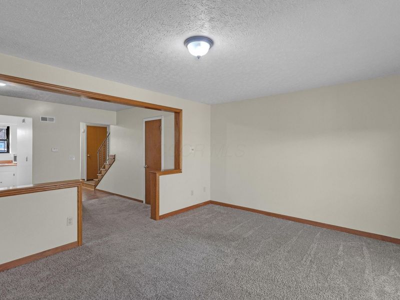 1326 Woodbrook Lane , Unit 234, Columbus, OH 43223 Photo 7