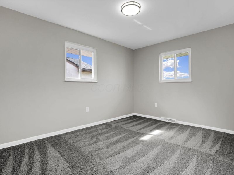 4115 Etna Street, Columbus, OH 43213 Photo 10