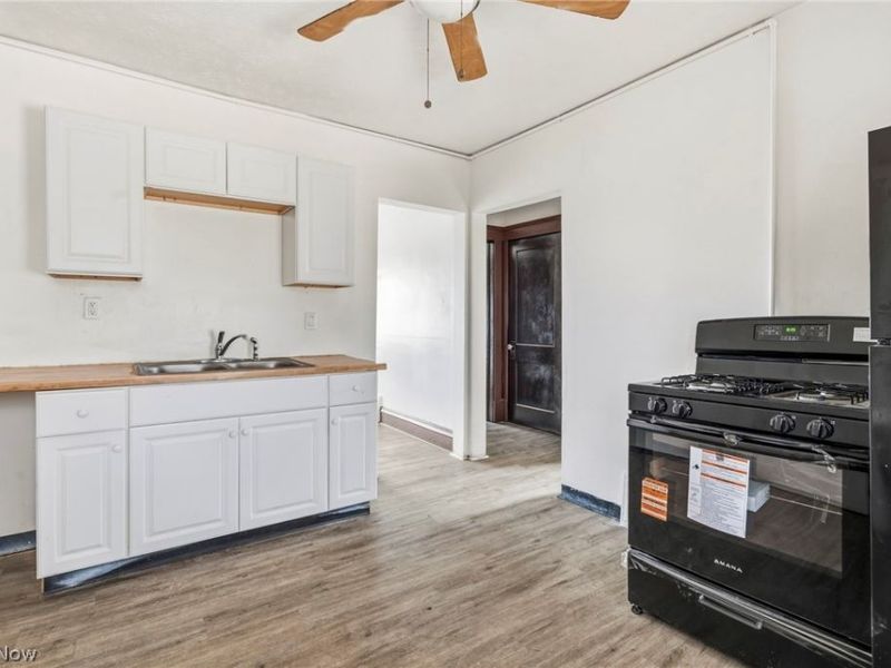 3384 W 63rd Street , Cleveland, OH 44102 Photo 32