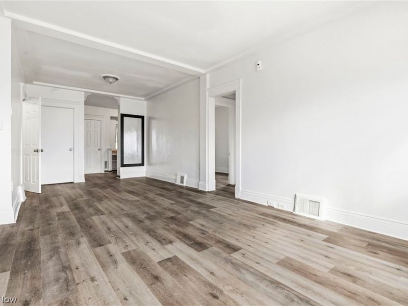 3384 W 63rd Street , Cleveland, OH 44102 Photo 7